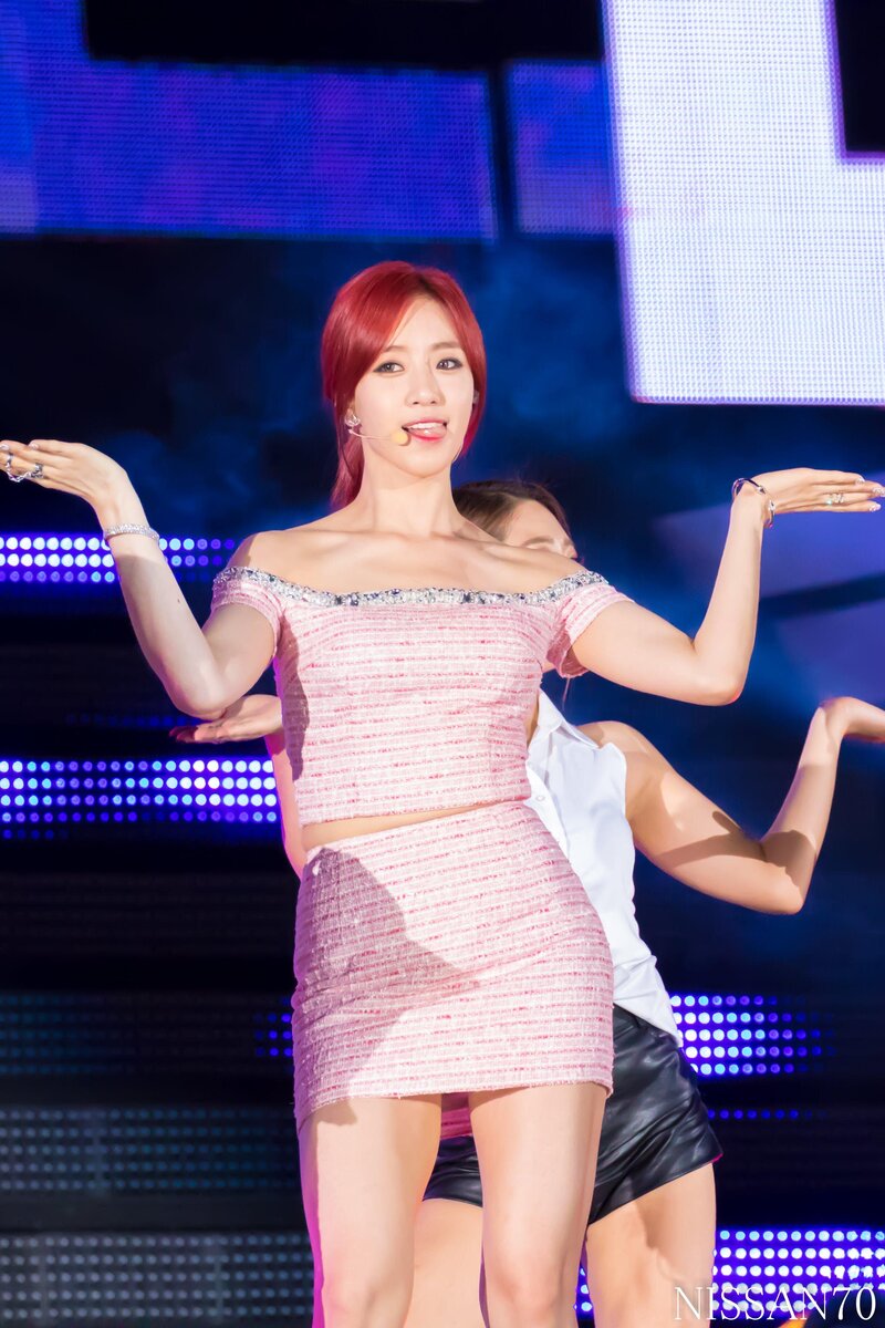150523 T-ara Eunjung at 2015 Dream Concert documents 5