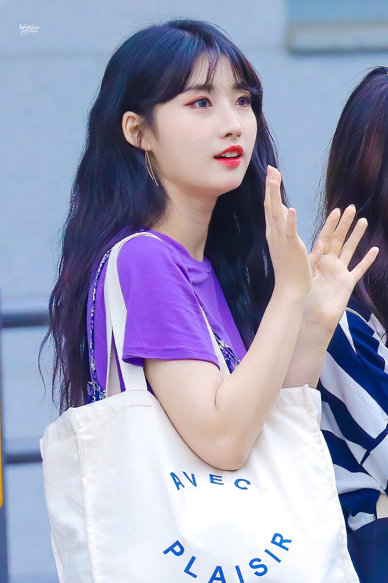 180805 EVERGLOW Sihyeon documents 5