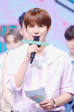 230429 NCT DOJAEJUNG ‘Perfume’ at Music Core | Jungwoo