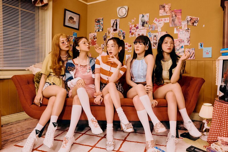 Red Velvet - The 6th Mini Album 'Queendom' Concept Teasers documents 1