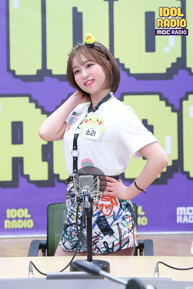 200514 Woo!Ah! at MBC Idol Radio with special DJ Exy and Soobin from WJSN documents 9