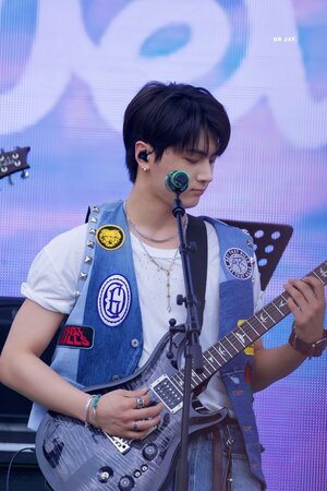 230610 ENHYPEN Jay at Weverse Con Festival Day 1 (Weverse Park)