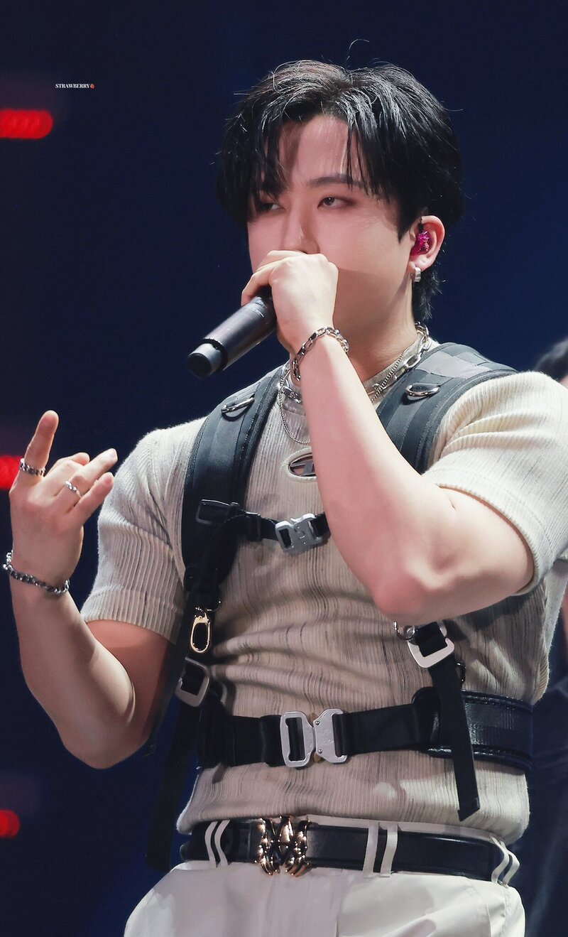 231021 Stray Kids Changbin - 5-STAR Dome Tour 2023 Seoul Special (UNVEIL 13) Day 1 documents 8