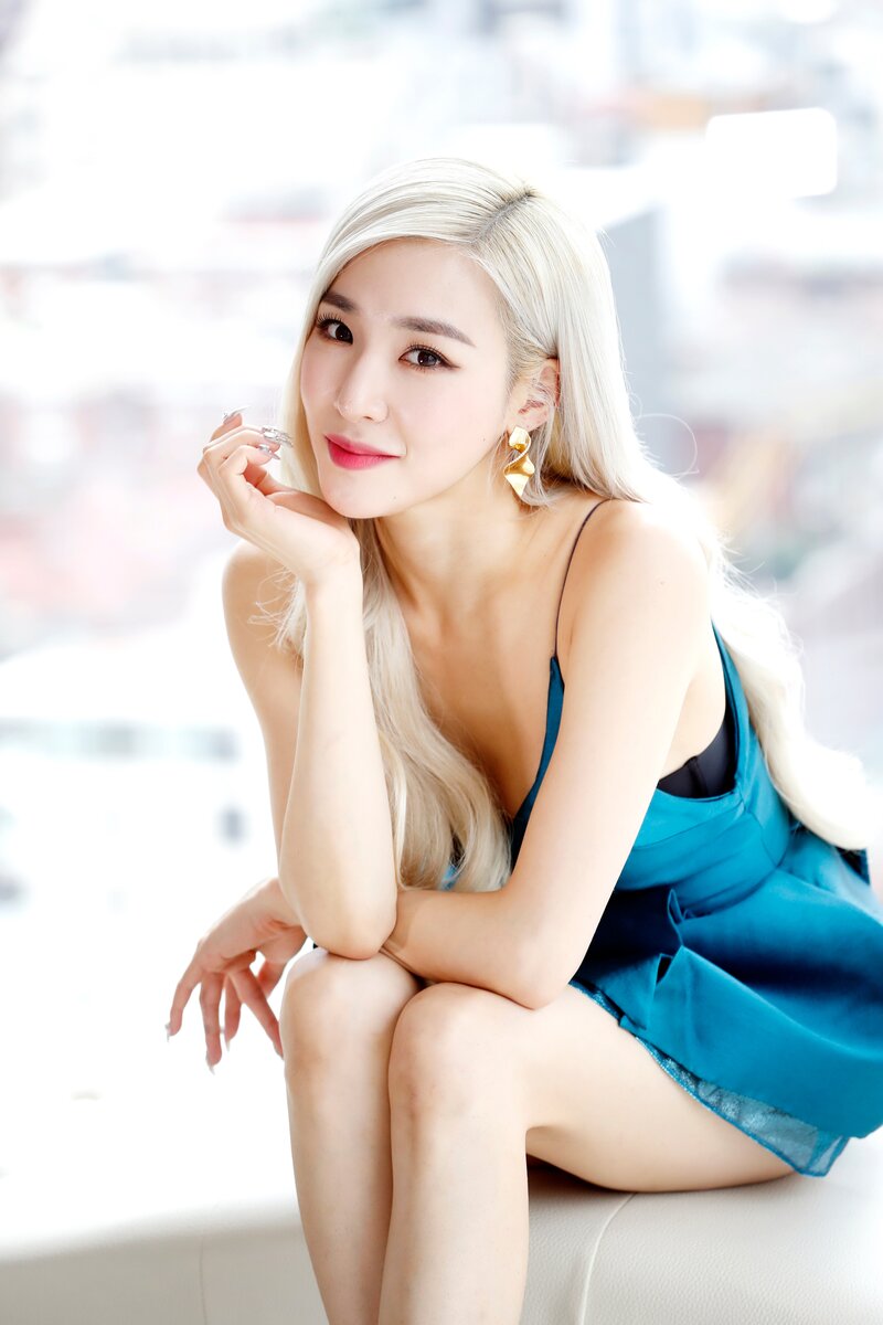 190801 Tiffany Young - News1 Interview Photos documents 1