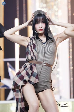 240229 TWICE Momo - 'I GOT YOU' and 'ONE SPARK' at M Countdown