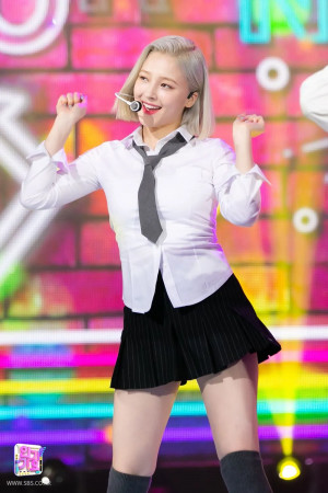 201213 MOMOLAND at Inkigayo (PD Note Photo Sketch Update)