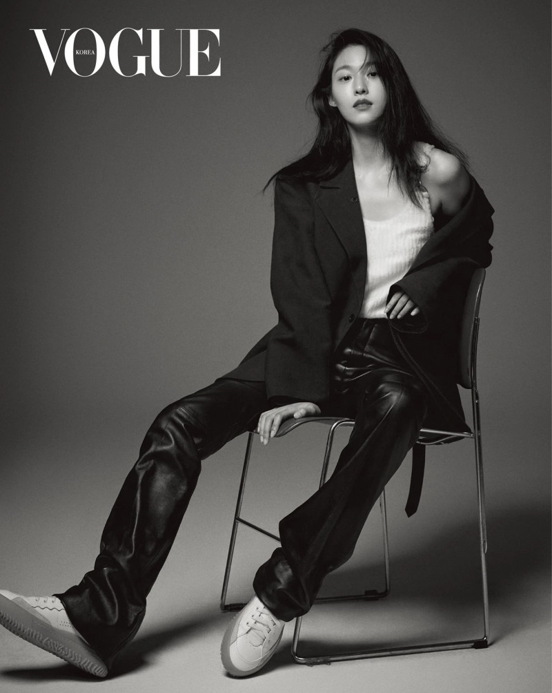 Seolhyun for Vogue Korea March 2021 documents 2