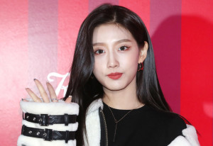 191127 Lovelyz Yein at Kiehl’s Holiday Edition Launch Event