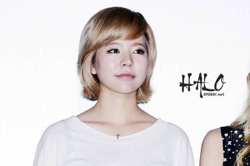 120629 Girls' Generation Sunny at 'I AM' Stage Greetings documents 3