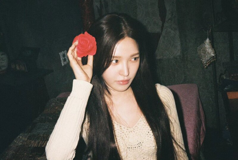 231107 Red Velvet Instagram Post - 'Chill Kill' Behind #1 documents 5