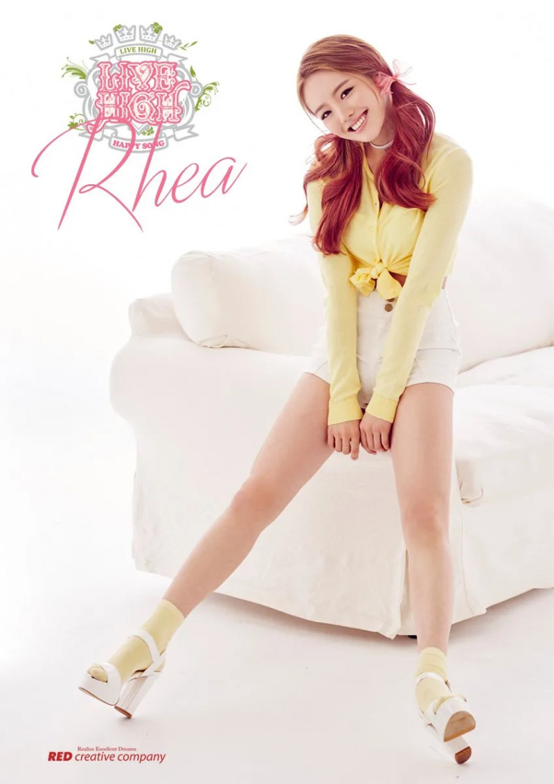 LIVE_HIGH_Rhea_Happy_Song_promo_photo_(4).png