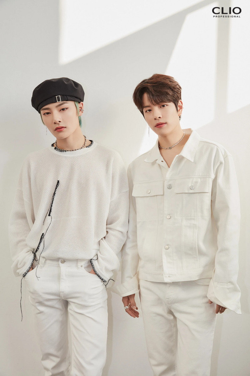 Stray Kids for CLIO 2021 SS Collection documents 3