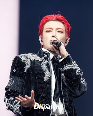 220201 HONGJOONG- ATEEZ 'THE FELLOWSHIP: BEGINNING OF THE END' in LA