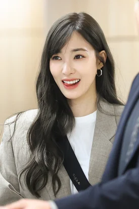 240420 Tiffany Young - Gimpo Airport