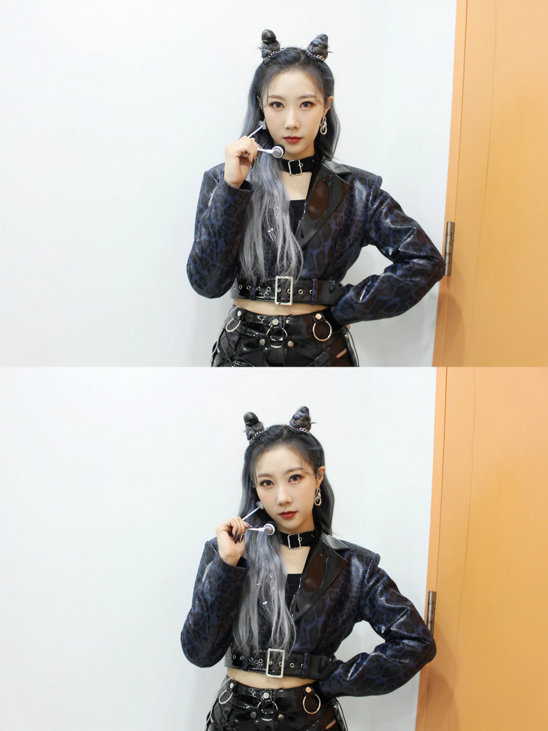 210319 Dreamcatcher Naver Post -  'Odd Eye' Promotions Behind Photos 1 documents 4