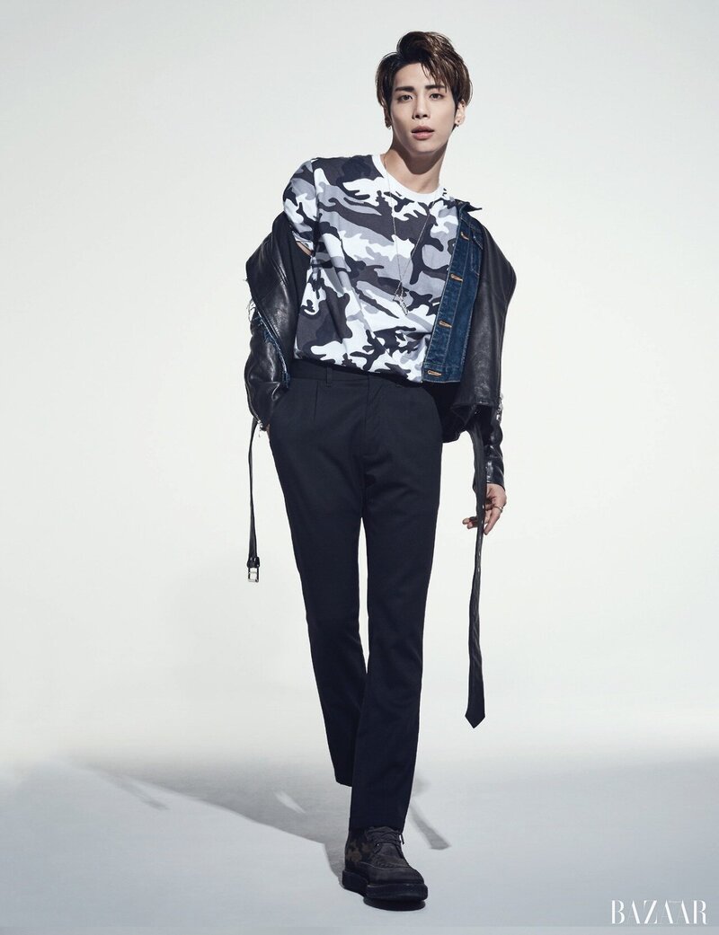 Jonghyun for Harper's Bazaar December 2016 documents 8