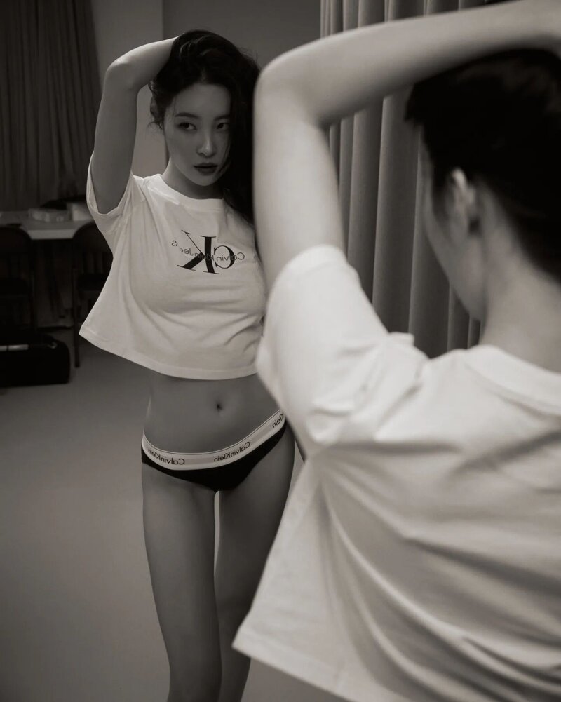 Sunmi for Clavin Klein 2023 SS Collection documents 1