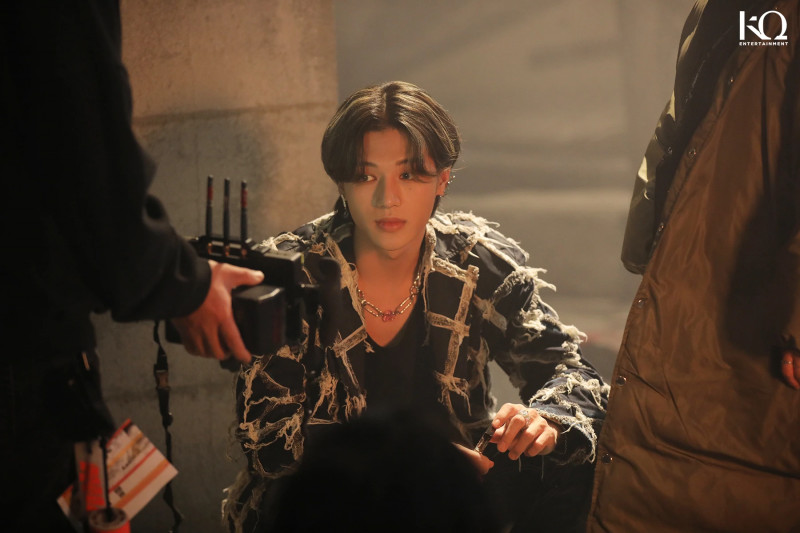 210301 ATEEZ "I'm the One (Fireworks)" MV Shooting Behind the Scenes | Naver Update documents 3