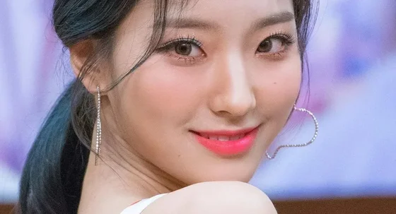 #PledisProtectYourArtist Trends As YouTuber Sojang Uploaded Another Malicious Video About fromis_9’s Saerom!