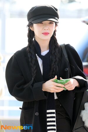231212 Red Velvet Irene at Incheon International Airport