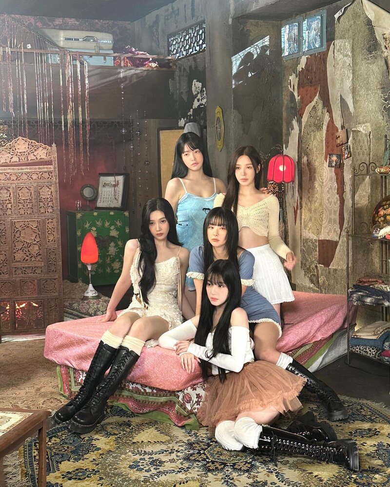 231203 Red Velvet Joy Instagram Update documents 1