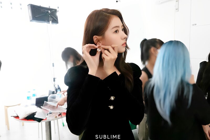 220929 SUBLIME Naver Post - Nayoung - 'Beauty' Poster Shoot documents 8