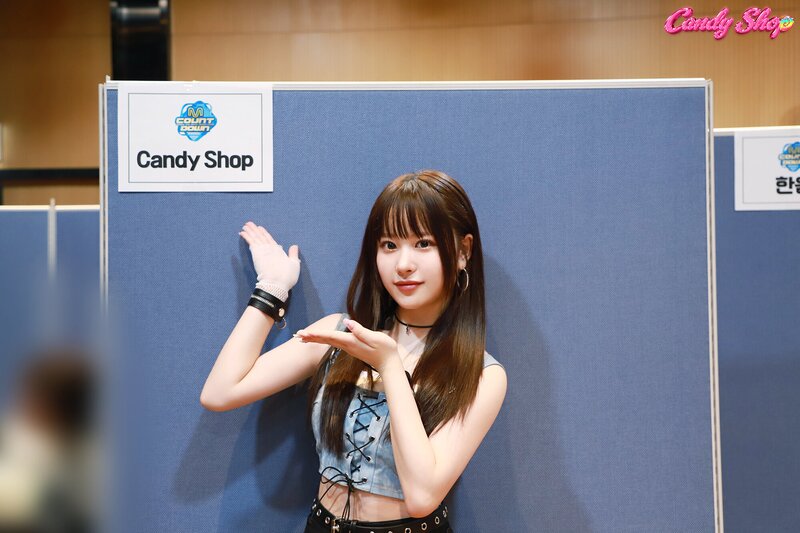 Brave Entertainment Naver Post - Candy Shop Music Show Promotion Behind the Scenes documents 8