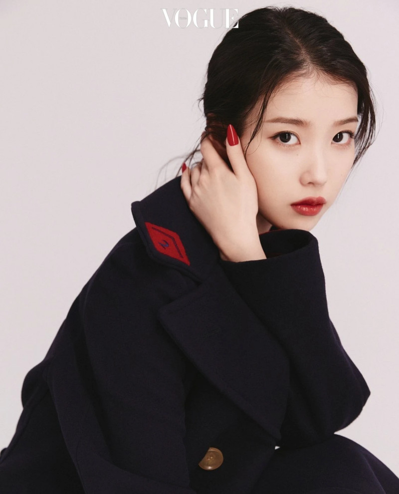 IU for Vogue Korea Magazine x Gucci May 2021 Issue documents 8