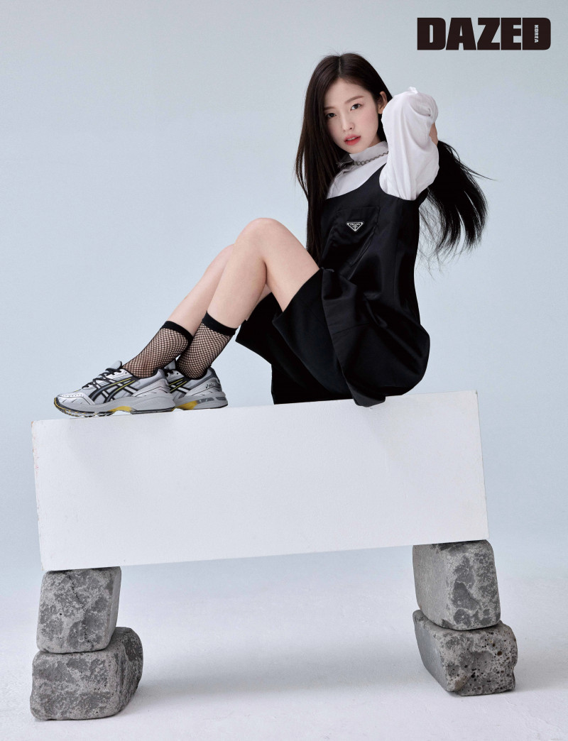 OH MY GIRL Arin for Dazed Korea Magazine March 2021 documents 7