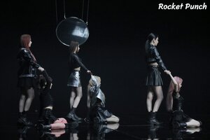 220224 Woollim Naver Post - Rocket Punch MV Teaser Behind