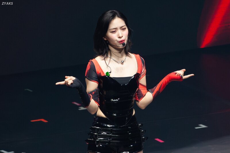 240324 ITZY Ryujin - 2nd World Tour 'Born To Be' in Sydney documents 2