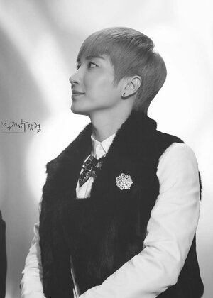 111124 Super Junior Leeteuk at Melon Music Awards 2011