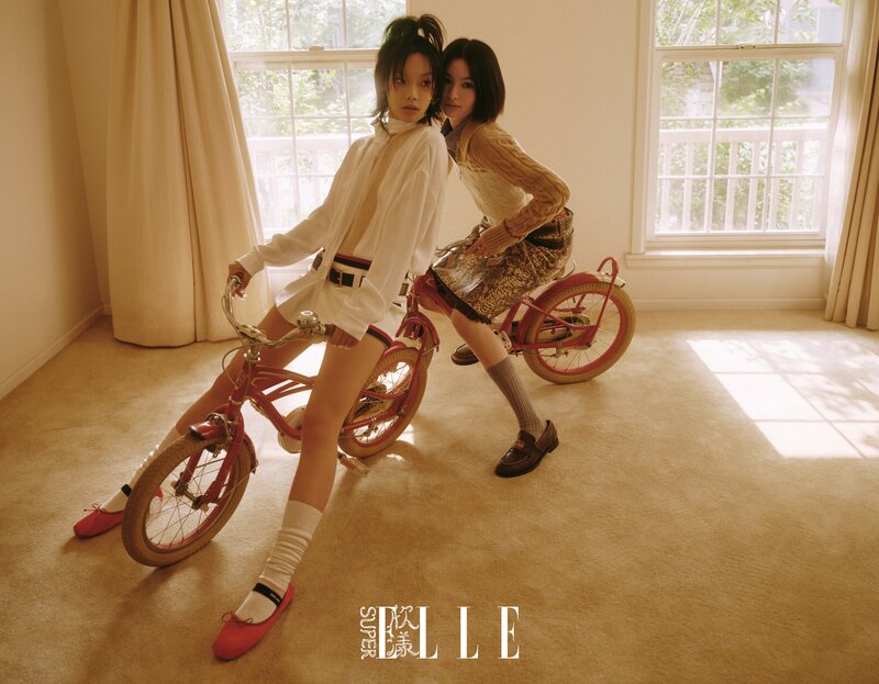 LEXIE LIU for ELLE China October Issue 2022 documents 8
