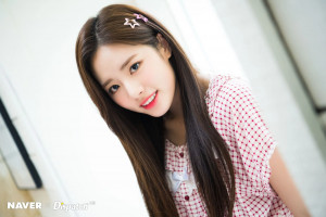 fromis_9 Jiwon "To. Day" mini album pajama party promotion by Naver x Dispatch