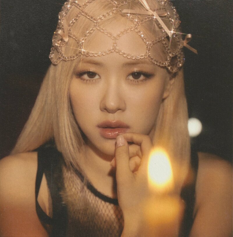 BLACKPINK Rosé - Season’s Greetings 2024: 'From HANK & ROSÉ To You' (Scans) documents 4