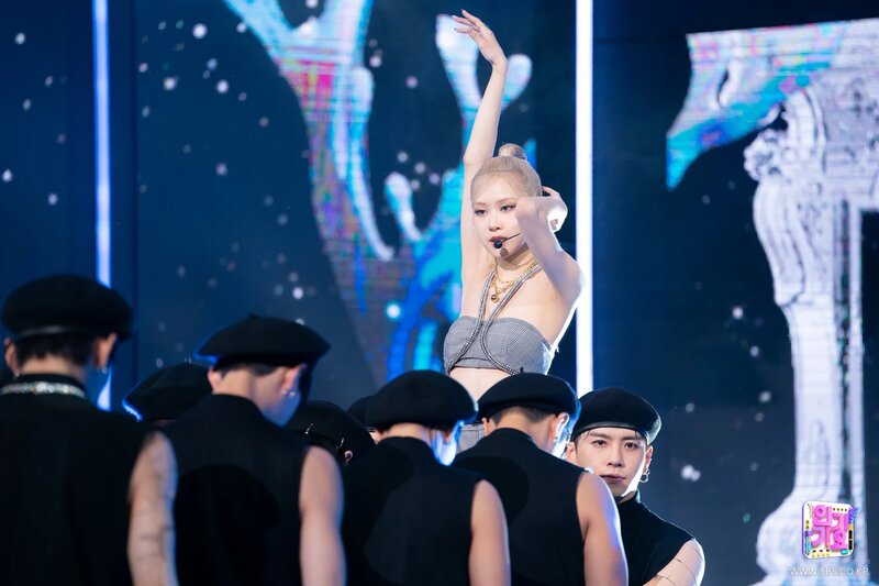 210321 Rosé - 'On The Ground' at Inkigayo documents 22