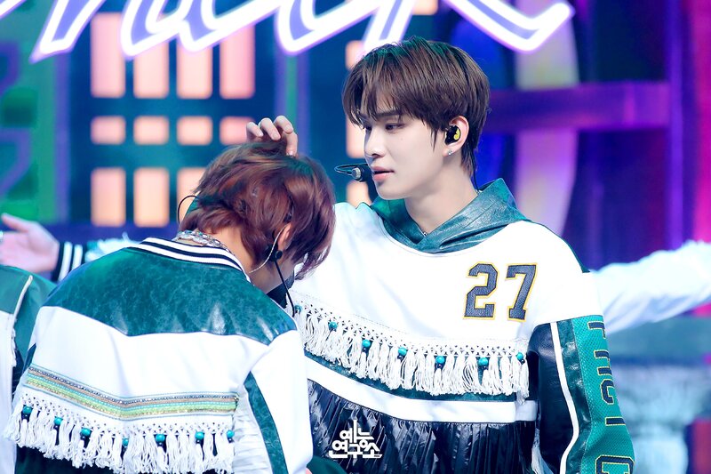 231014 NCT 127 Jungwoo - 'Fact Check' at Music Core documents 4