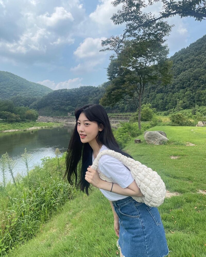231003 ARTMS Choerry Instagram Update documents 2
