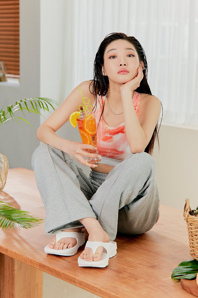 Chungha for BARREL 2022 SS Collection documents 11