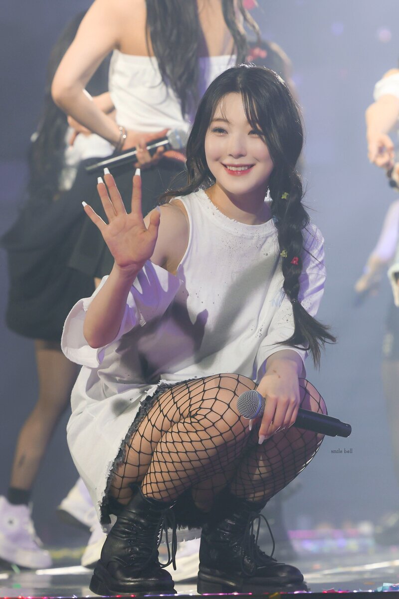 240128 fromis_9 Jiheon - 2nd Concert 'FROM NOW.' in Seoul Day 2 documents 1