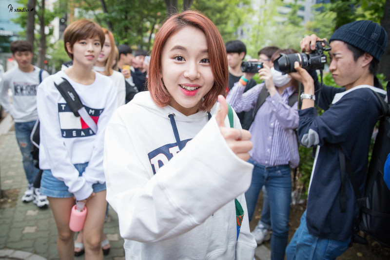160513 TWICE Chaeyoung documents 3