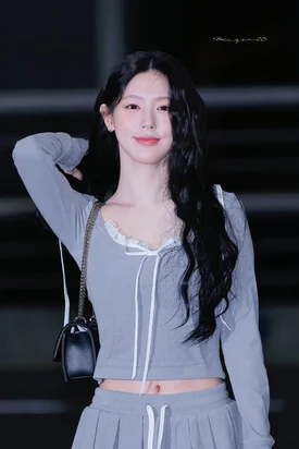 240418 (G)I-DLE Miyeon - ICN Airport
