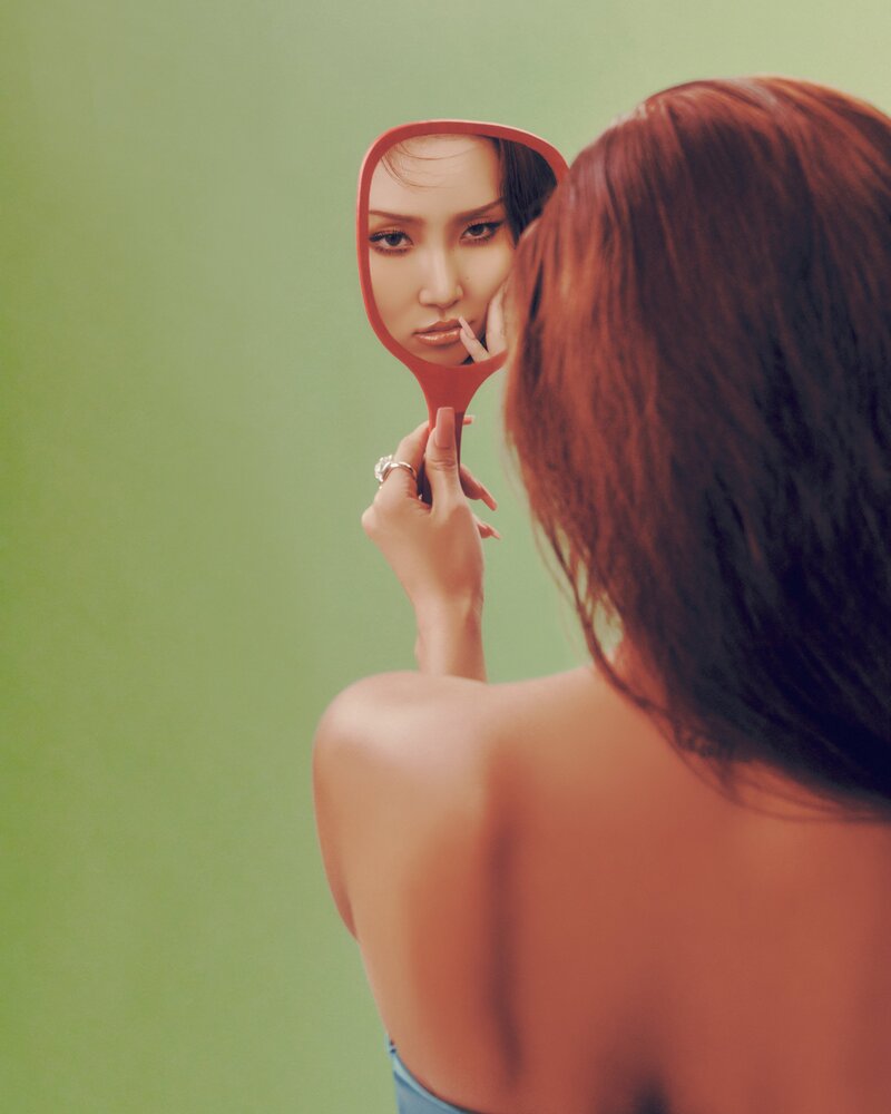 HWASA - Digital Single 'I Love My Body' Concept Photos documents 12