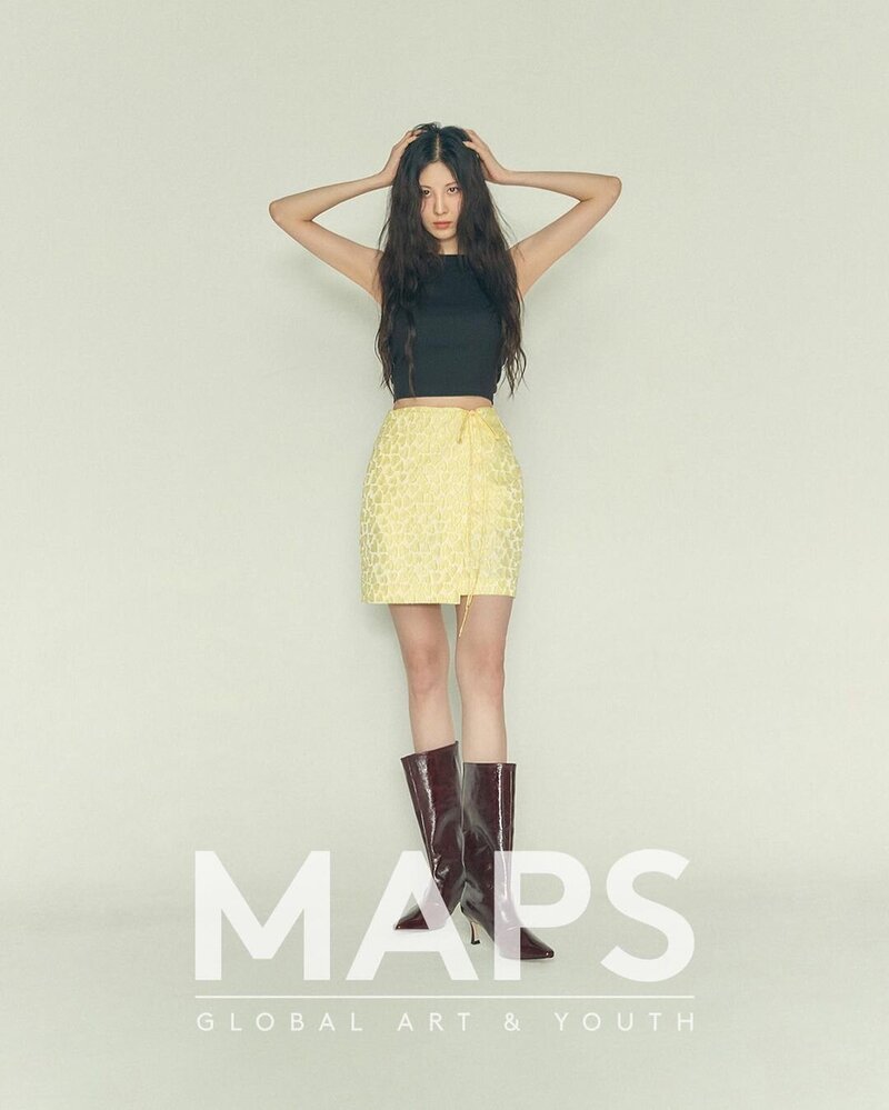 MAPS NOVEMBER ISSUE with SEOHYUN documents 10