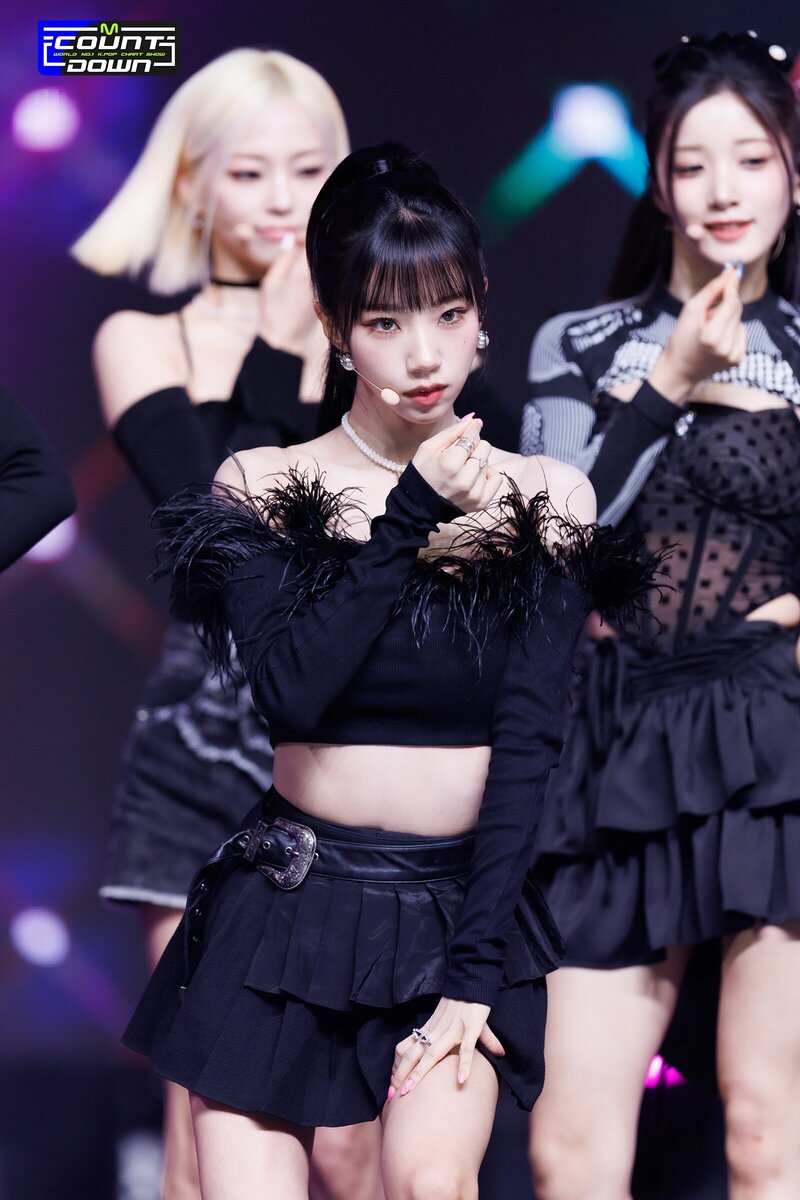 230921 EL7Z UP Yeoreum - 'Cheeky' at M Countdown documents 9