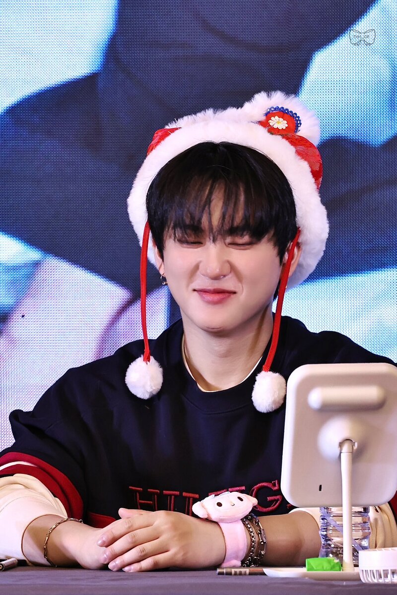 240203 StrayKids Changbin - KMS Fansign Event documents 1