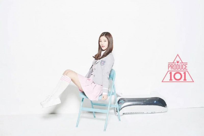 Jung_Chaeyeon_Produce_101_Promotional_3.jpg