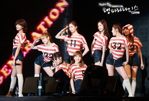 100324 Girls' Generation at White Day BIG Concert