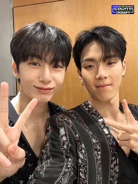 230727 - M COUNTDOWN Twitter Update with SHOWNU x HYUNGWON