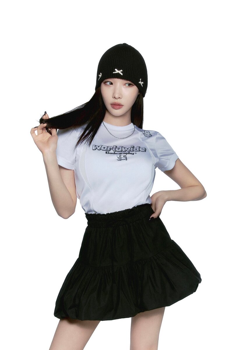 Chungha for Code:graphy documents 24